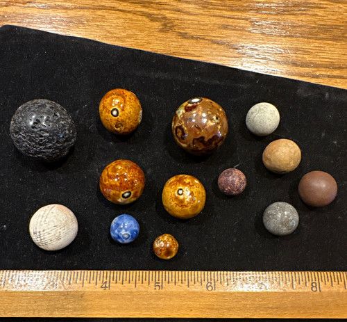 Bennington clay marbles - marbles, mixed